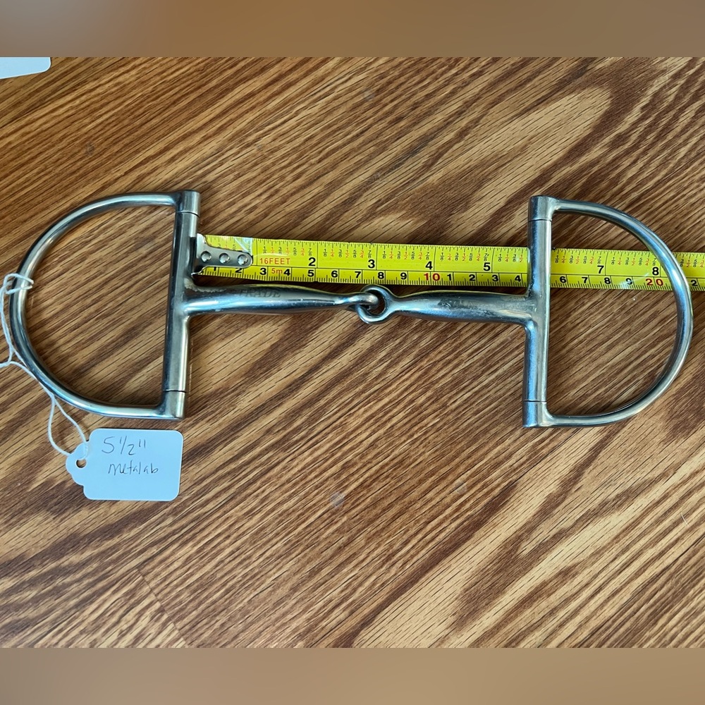 - used 5.5” English D ring snaffle bit